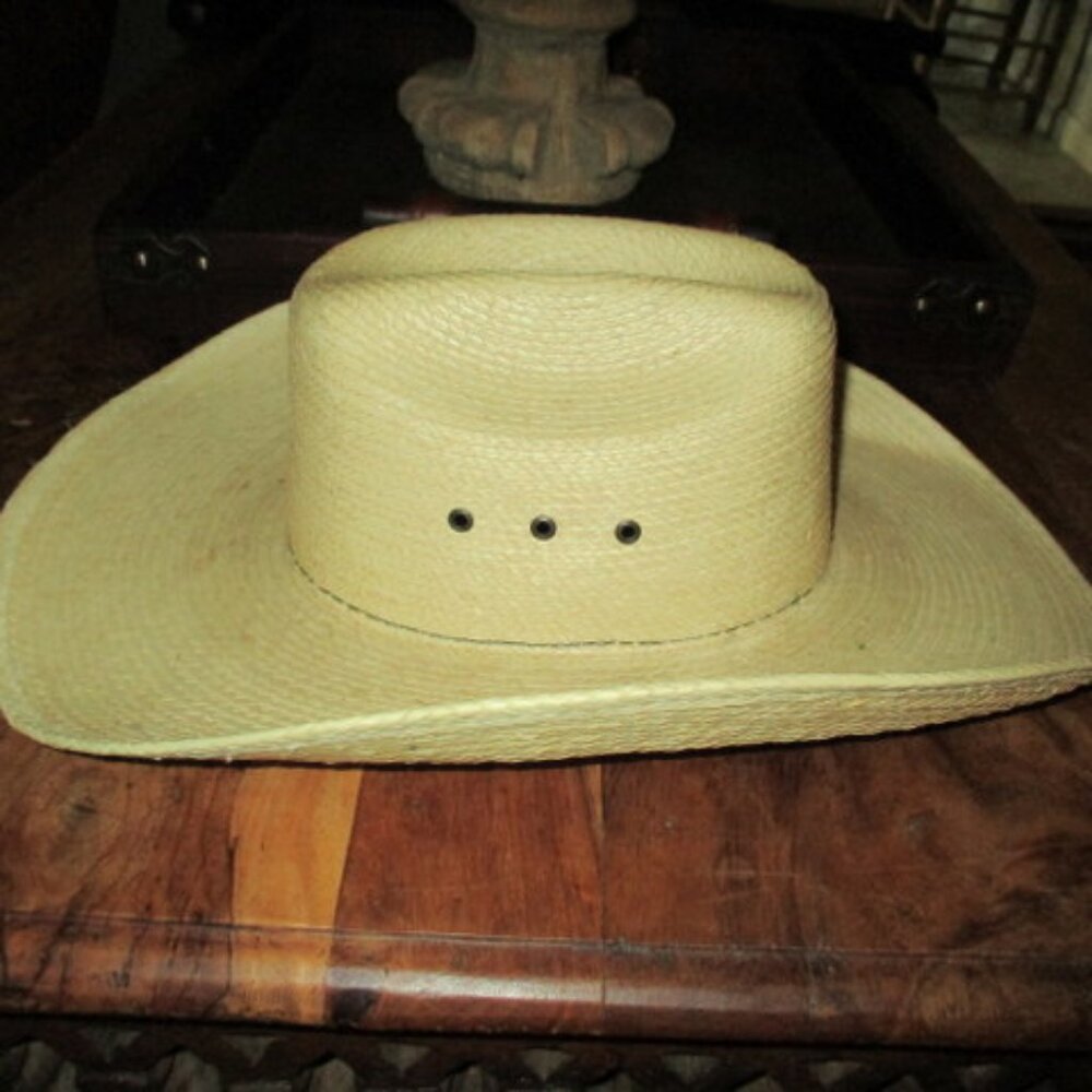 CAVENDER'S Straw Cowboy Hat OSFM
